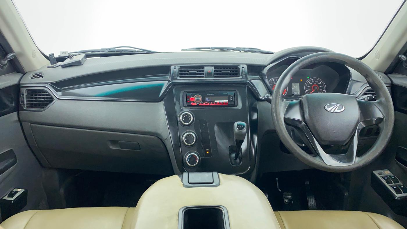 2018 Mahindra Kuv100 K2 TRIP CNG, CNG, Manual, 79,577 km, Dashboard