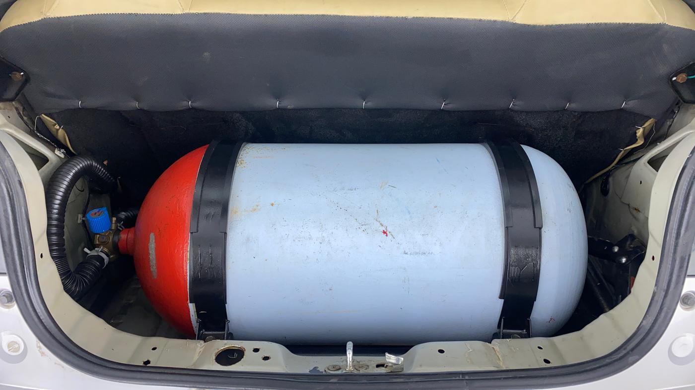 2018 Mahindra Kuv100 K2 TRIP CNG, CNG, Manual, 79,577 km, Boot Inside