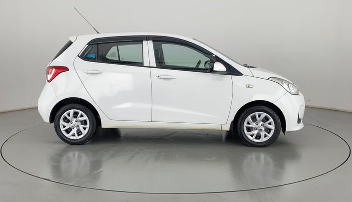 2018 Hyundai Grand i10 MAGNA U2 1.2 CRDI, Diesel, Manual, 68,439 km, Right Side View