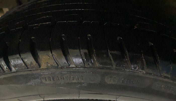 2016 Hyundai Grand i10 SPORTZ 1.2 KAPPA VTVT, Petrol, Manual, 46,229 km, Right Rear Tyre Tread