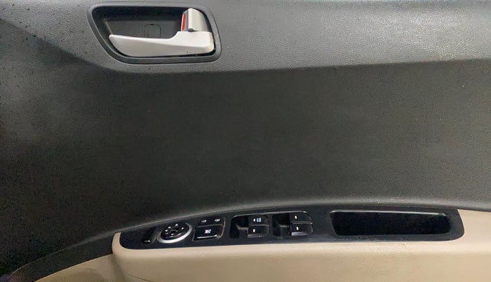 2016 Hyundai Grand i10 SPORTZ 1.2 KAPPA VTVT, Petrol, Manual, 46,229 km, Driver Side Door Panels Control