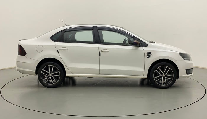 2017 Skoda Rapid MONTE CARLO 1.6 MPI AT, CNG, Automatic, 38,857 km, Right Side View