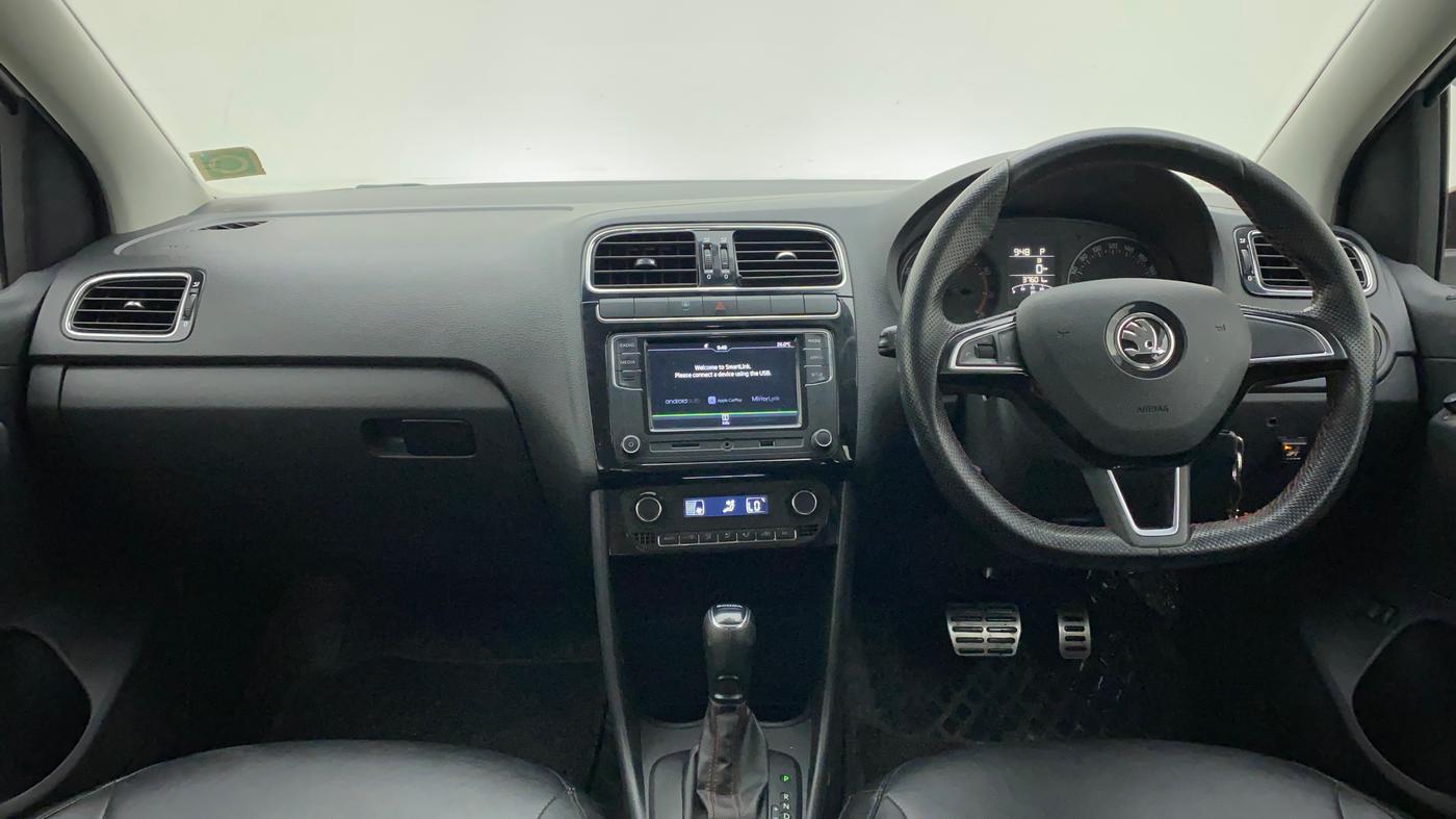 2017 Skoda Rapid MONTE CARLO 1.6 MPI AT, CNG, Automatic, 38,857 km, Dashboard