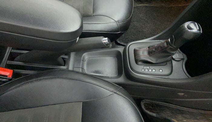 2017 Skoda Rapid MONTE CARLO 1.6 MPI AT, CNG, Automatic, 38,857 km, Gear Lever
