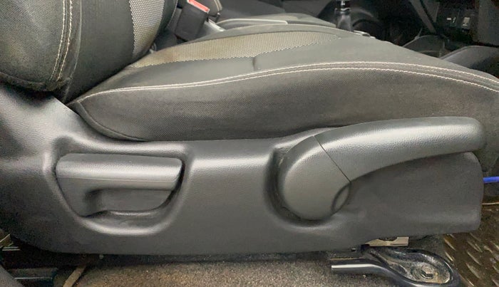 2017 Honda WR-V 1.2L I-VTEC VX MT, Petrol, Manual, 63,164 km, Driver Side Adjustment Panel