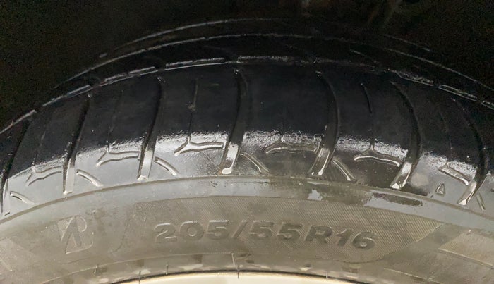 2018 Skoda Octavia L&K 1.8 TSI AT, Petrol, Automatic, 57,765 km, Left Front Tyre Tread