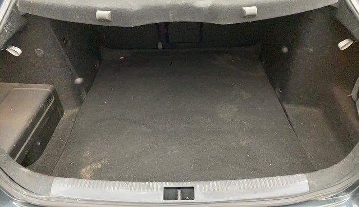 2018 Skoda Octavia L&K 1.8 TSI AT, Petrol, Automatic, 57,765 km, Boot Inside