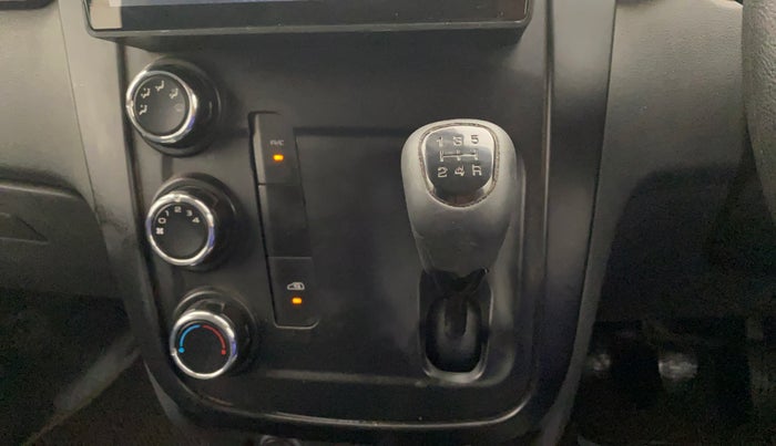 2020 Mahindra KUV 100 NXT K2+ P 6 STR, Petrol, Manual, 25,706 km, Gear Lever