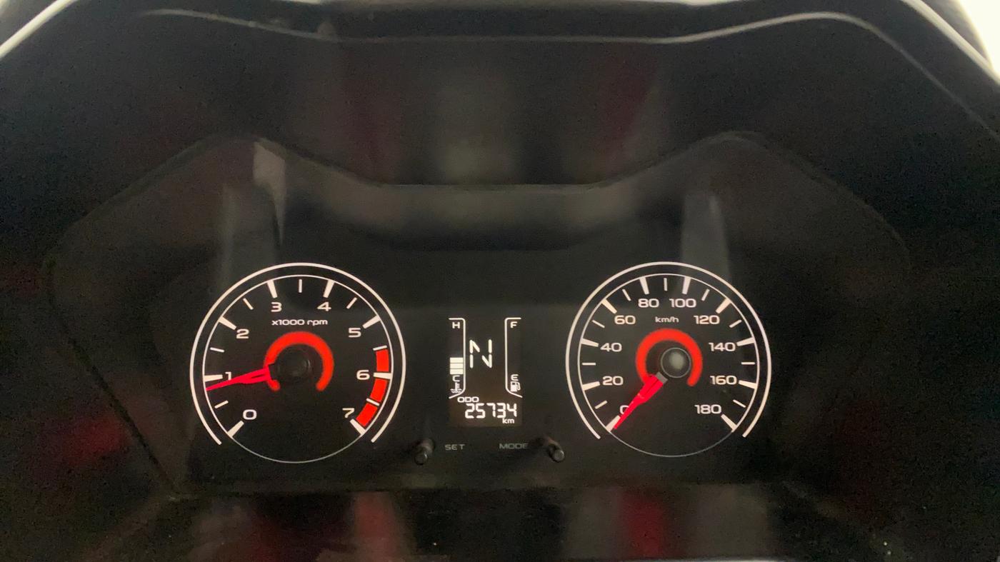 2020 Mahindra KUV 100 NXT K2+ P 6 STR, Petrol, Manual, 25,706 km, Odometer Image