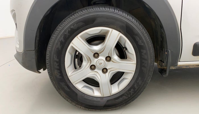2019 Renault TRIBER RXZ, Petrol, Manual, 51,724 km, Left Front Wheel