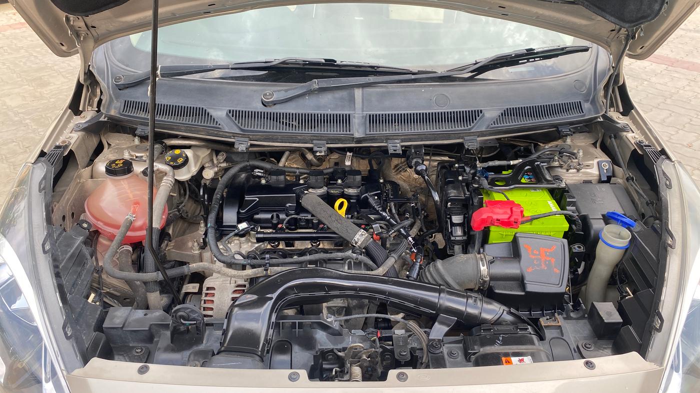 2018 Ford Figo Aspire TITANIUM 1.2 PETROL, Petrol, Manual, 73,276 km, Engine View