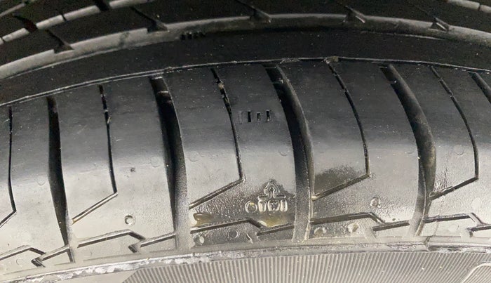 2019 Hyundai Verna 1.6 VTVT SX O, Petrol, Manual, 59,097 km, Left Rear Tyre Tread