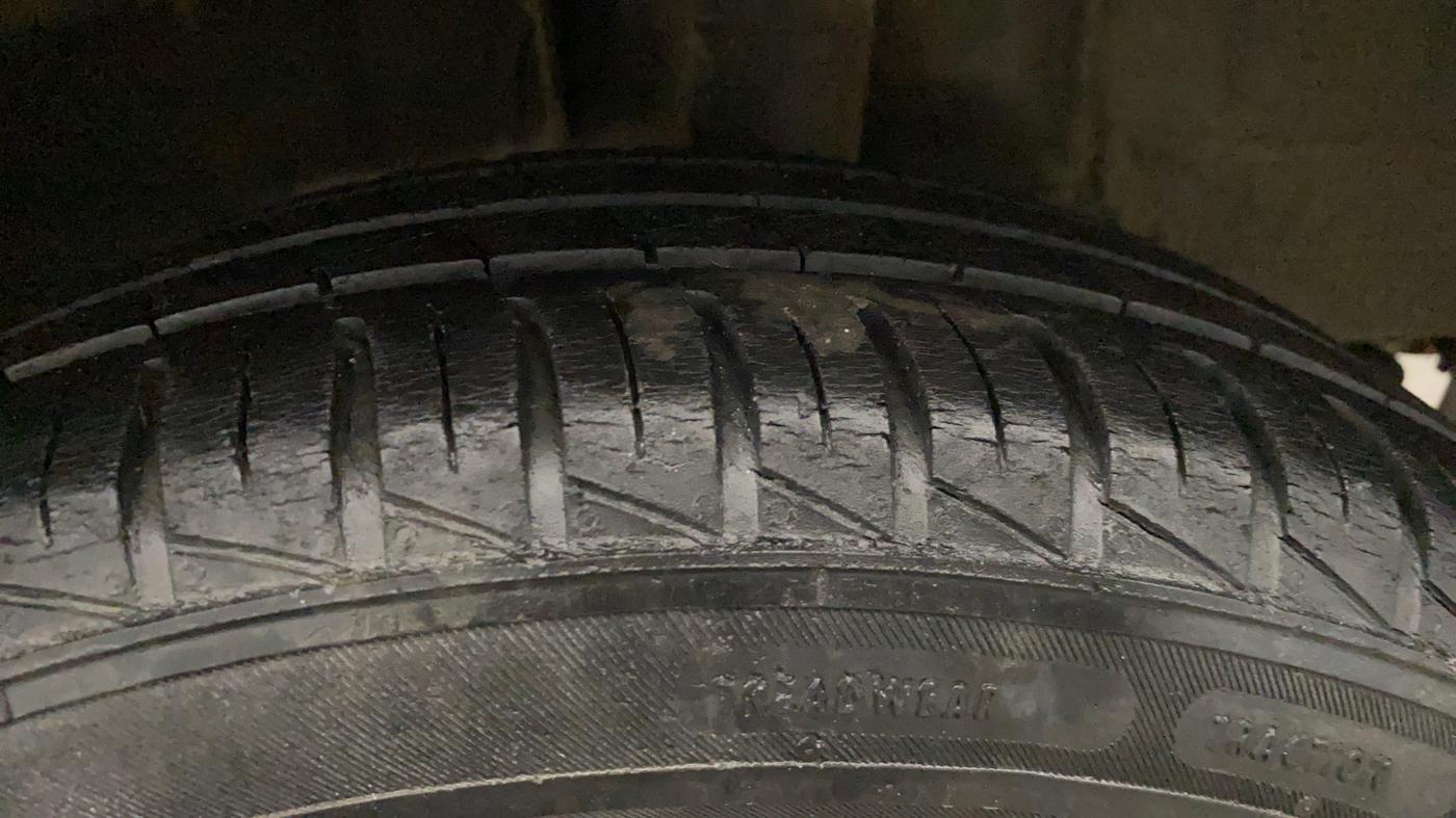 2020 Renault Kwid RXL, Petrol, Manual, 34,056 km, Left Rear Tyre Tread