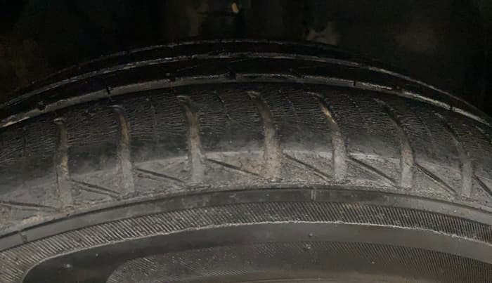 2020 Renault Kwid RXL, Petrol, Manual, 34,056 km, Right Front Tyre Tread