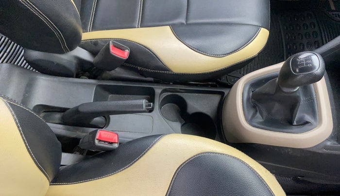 2015 Hyundai Grand i10 MAGNA 1.2 KAPPA VTVT, Petrol, Manual, 70,265 km, Gear Lever
