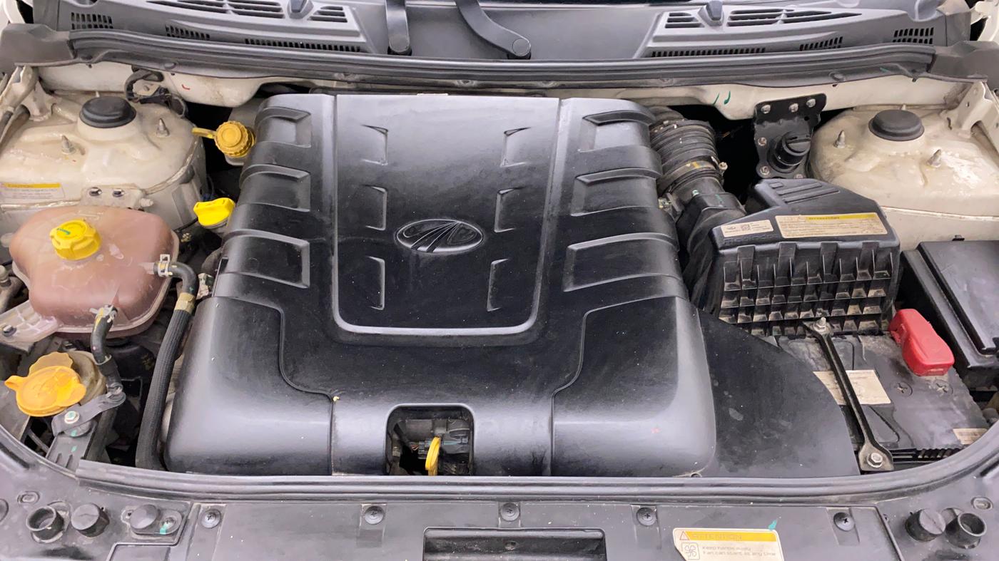 2020 Mahindra XUV500 W11 (O), Diesel, Manual, 55,921 km, Open Bonet