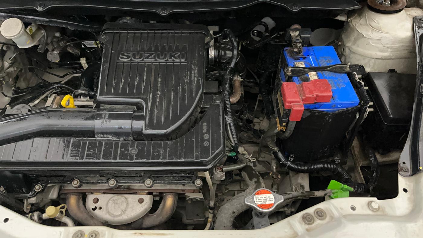 2015 Maruti Swift Dzire VXI, Petrol, Manual, 58,758 km, Engine View - Left