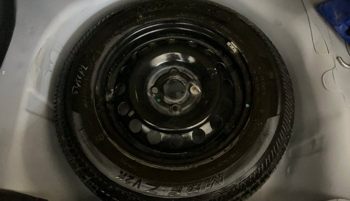 2015 Maruti Swift Dzire VXI, Petrol, Manual, 58,758 km, Spare Tyre