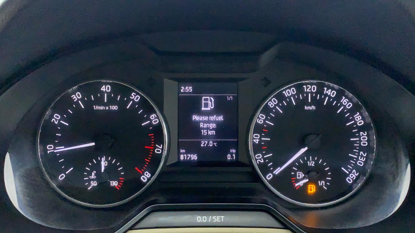 2013 Skoda Octavia AMBITION 1.4 TSI, Petrol, Manual, 81,854 km, Odometer Image