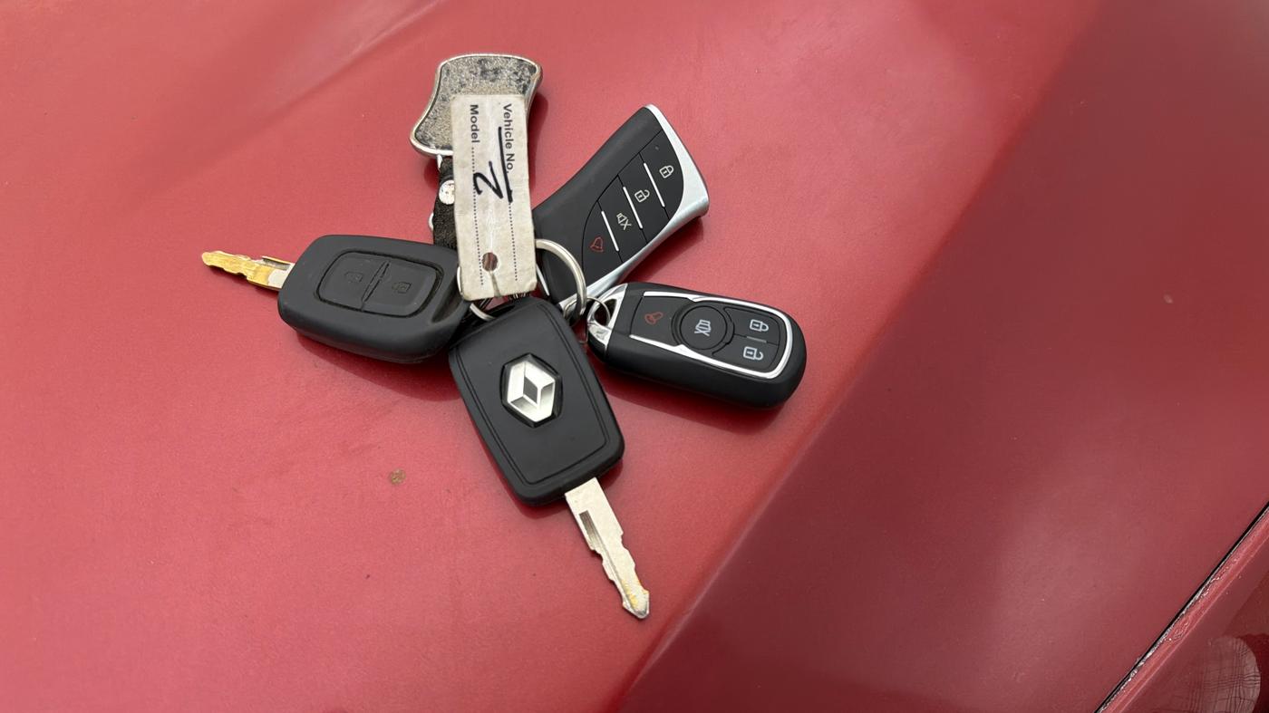 2017 Renault Kwid RXT 1.0 AMT, Petrol, Automatic, 47,686 km, Key Close Up