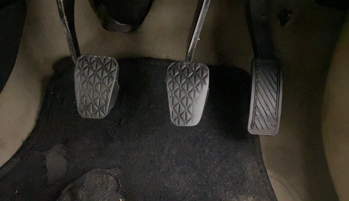 2018 Ford Figo Aspire TITANIUM 1.2 PETROL, Petrol, Manual, 94,480 km, Pedals