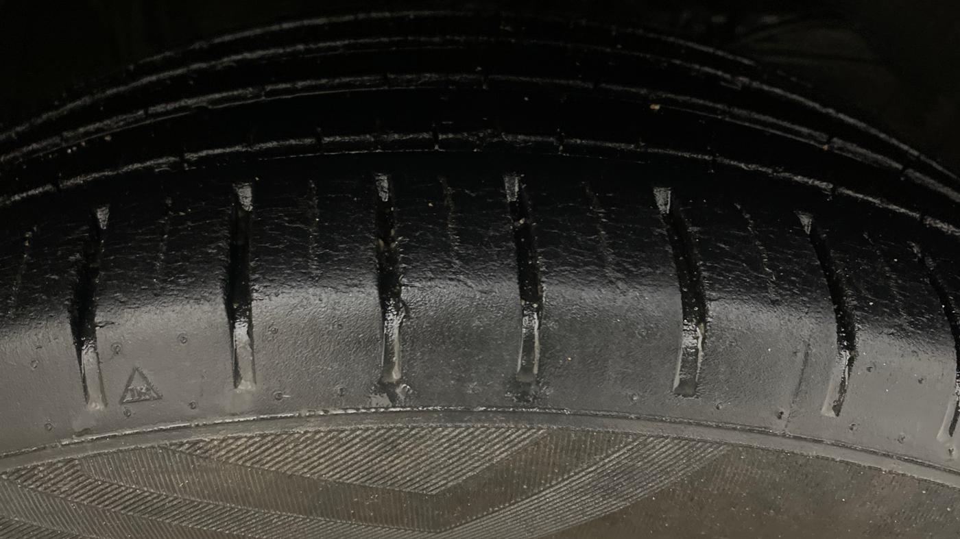 2023 Maruti Baleno ALPHA PETROL 1.2, Petrol, Manual, 57,516 km, Right Front Tyre Tread