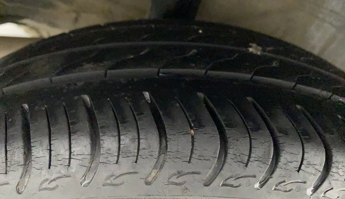 2018 Honda Amaze 1.2L I-VTEC V CVT, Petrol, Automatic, 54,810 km, Right Rear Tyre Tread