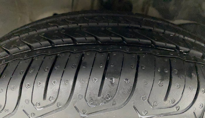 2018 Honda Amaze 1.2L I-VTEC V CVT, Petrol, Automatic, 54,810 km, Right Front Tyre Tread