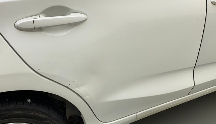 2018 Honda Amaze 1.2L I-VTEC V CVT, Petrol, Automatic, 54,810 km, Right rear door - Slightly dented