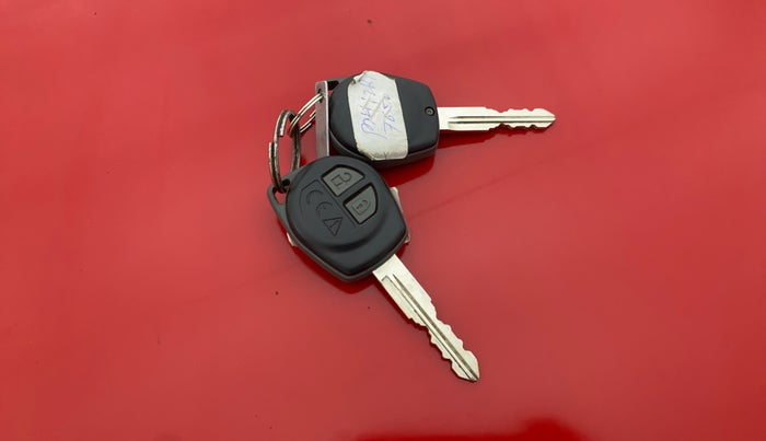 2019 Maruti Swift VXI, Petrol, Manual, 34,723 km, Key Close Up