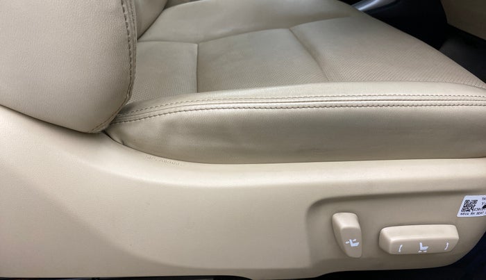 2020 Toyota YARIS VX CVT, Petrol, Automatic, 15,550 km, Driver Side Adjustment Panel
