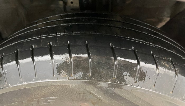 2020 KIA SELTOS HTK PLUS 1.5, Petrol, Manual, 95,397 km, Right Front Tyre Tread