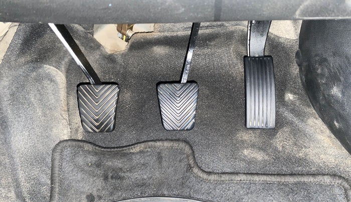 2022 Hyundai NEW I20 SPORTZ 1.2 MT, Petrol, Manual, 90,215 km, Pedals