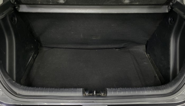 2022 Hyundai NEW I20 SPORTZ 1.2 MT, Petrol, Manual, 90,215 km, Boot Inside