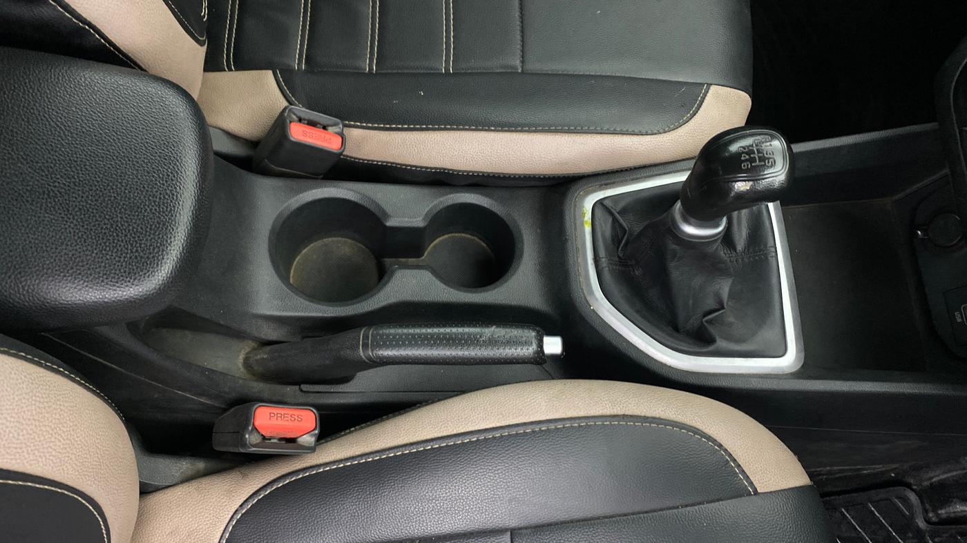 2019 Hyundai Creta EX 1.6 PETROL, Petrol, Manual, 1,15,283 km, Gear Lever