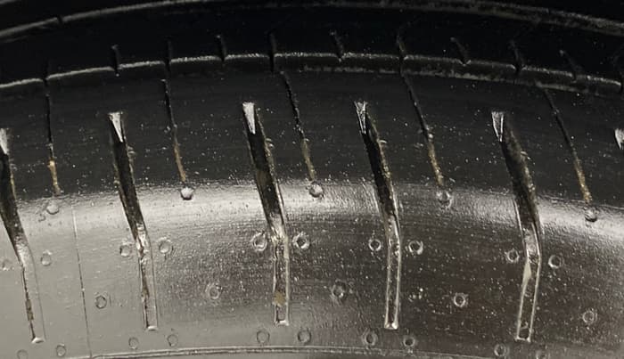 2019 Hyundai Creta EX 1.6 PETROL, Petrol, Manual, 1,15,283 km, Left Front Tyre Tread