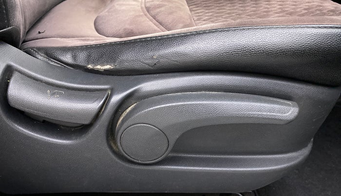 2018 Hyundai Creta 1.6 CRDI SX PLUS AUTO, Diesel, Automatic, 58,009 km, Driver Side Adjustment Panel