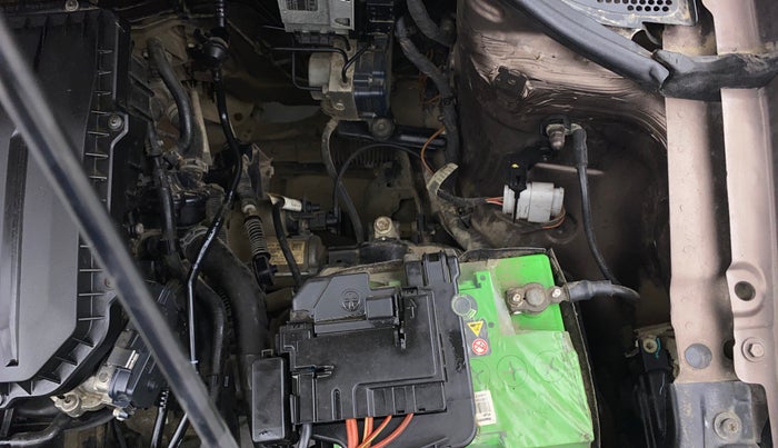 2018 Volkswagen Ameo TRENDLINE 1.0L, Petrol, Manual, 42,312 km, Engine View - Left