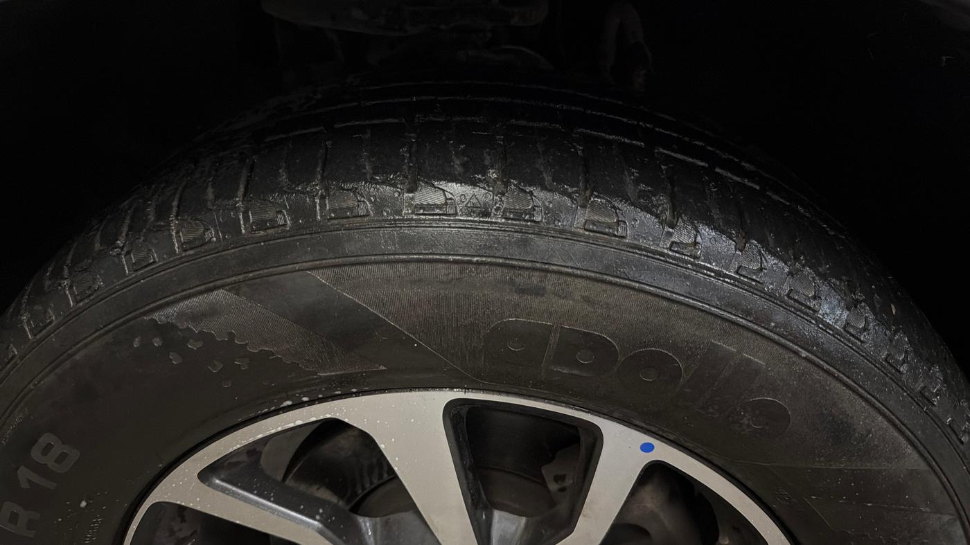 2024 Mahindra SCORPIO-N Z8 L DIESEL AT 2WD 7 STR, Diesel, Automatic, 38,778 km, Left Front Tyre Tread