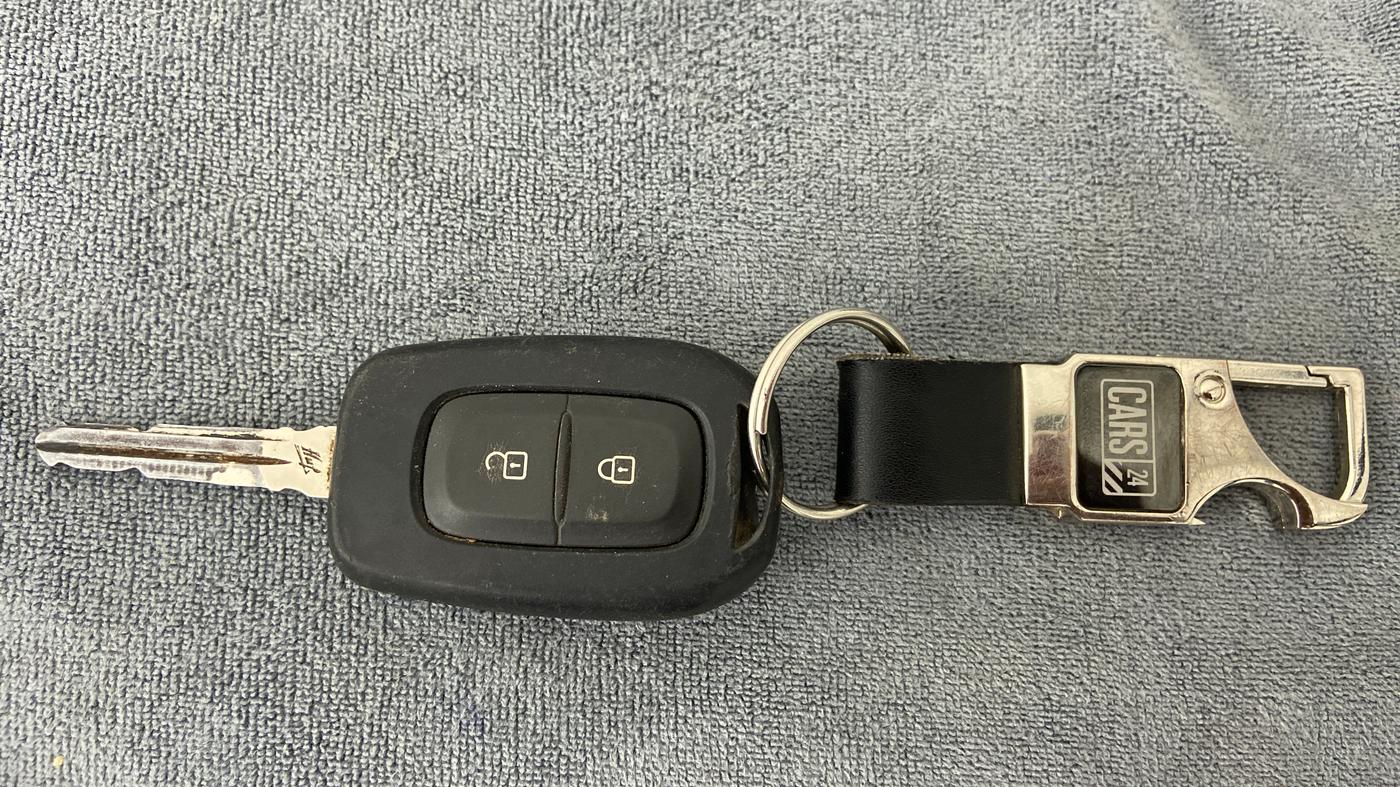 2020 Renault TRIBER 1.0 RXL PETROL, Petrol, Manual, 23,625 km, Key Close Up