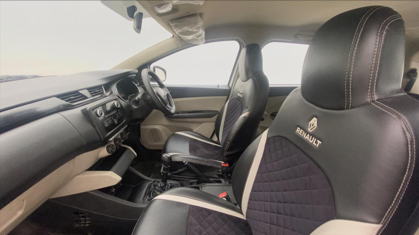 2020 Renault TRIBER 1.0 RXL PETROL, Petrol, Manual, 23,625 km, Right Side Front Door Cabin