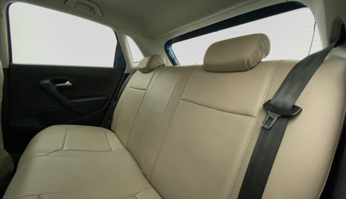 2017 Volkswagen Polo COMFORTLINE 1.2L, Petrol, Manual, 72,894 km, Right Side Rear Door Cabin