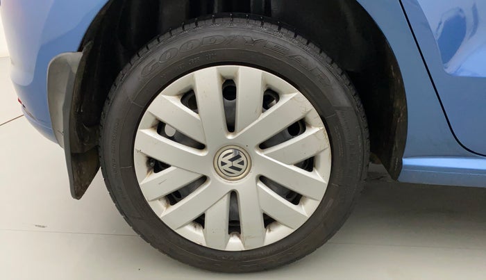 2017 Volkswagen Polo COMFORTLINE 1.2L, Petrol, Manual, 72,894 km, Right Rear Wheel