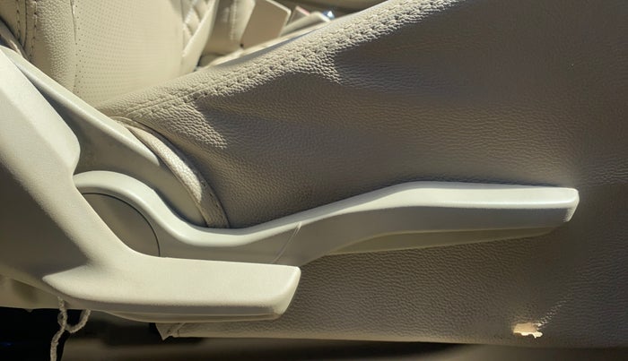 2019 Maruti Dzire VXI, Petrol, Manual, 42,795 km, Driver Side Adjustment Panel