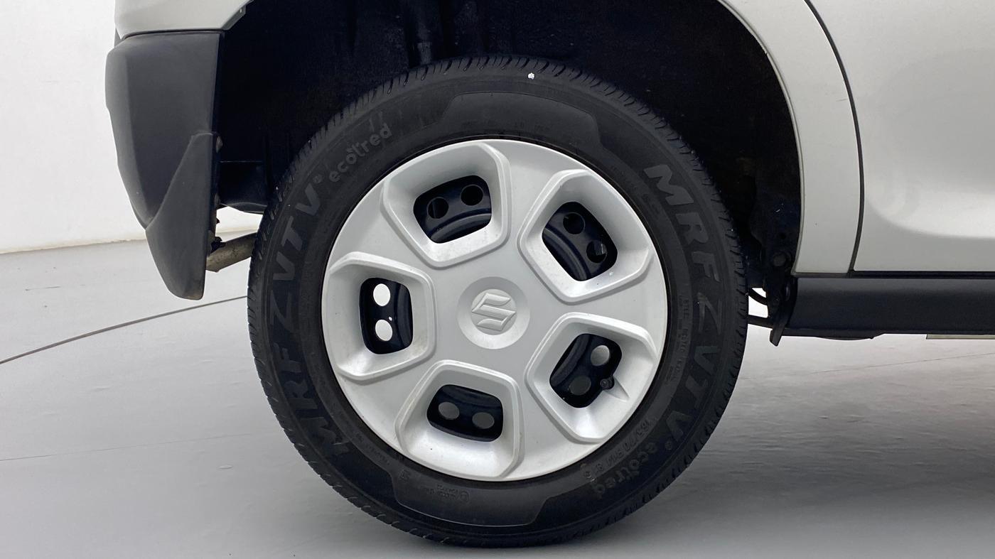 2019 Maruti S PRESSO VXI PLUS, Petrol, Manual, 22,080 km, Right Rear Wheel