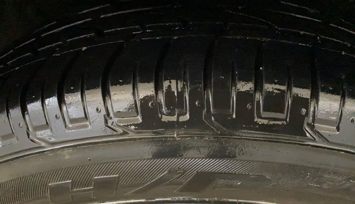 2019 Hyundai Creta SX AT 1.6 PETROL, Petrol, Automatic, 39,864 km, Right Rear Tyre Tread