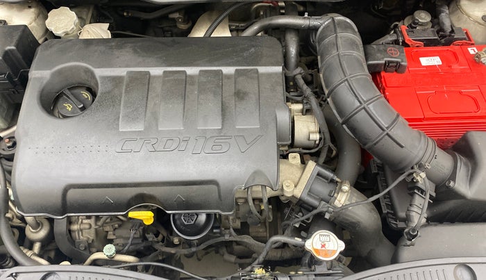 2014 Hyundai i20 SPORTZ 1.4 CRDI, Diesel, Manual, 77,055 km, Engine View