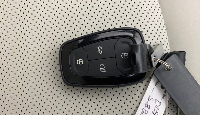 2024 Tata TIGOR XZA Plus iCNG , CNG, Automatic, 13,058 km, Key Close Up