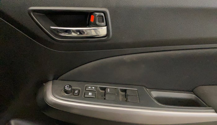 2021 Maruti Swift ZXI, Petrol, Manual, 30,386 km, Driver Side Door Panels Control
