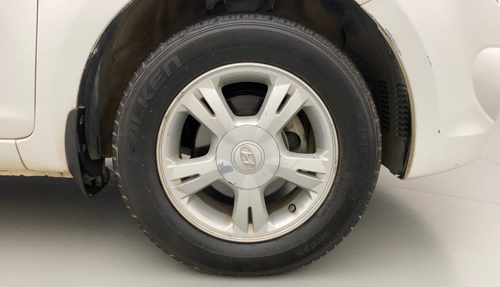 2011 Hyundai i20 SPORTZ (O) 1.2, Petrol, Manual, 75,189 km, Right Front Wheel